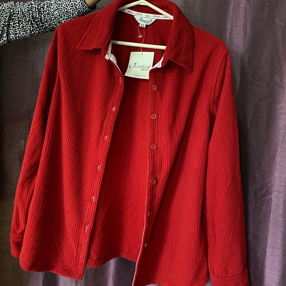 Red long sleeve button up shirt - Picture 4 of 4